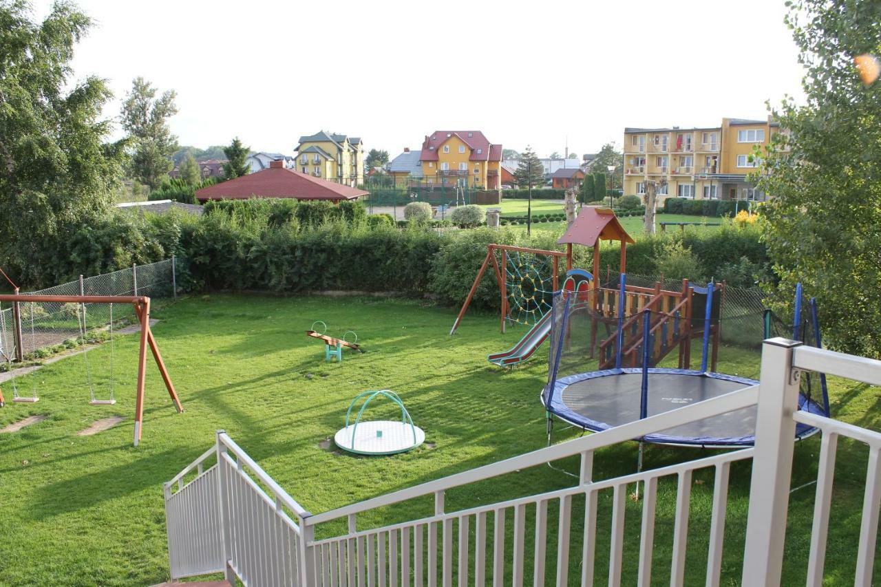 Apartament Kapitanski Bursztynowe Komnaty 达洛科 外观 照片